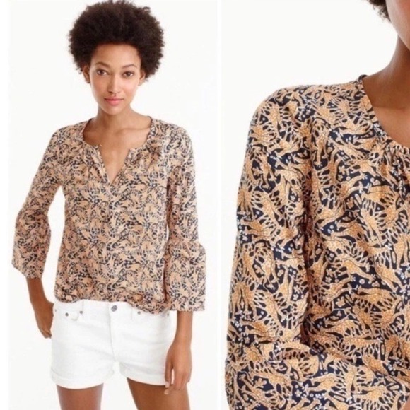 J.Crew Tops - J.Crew Drake's London Top Womens 4 Giraffe Print Bell Sleeve Keyhole Popover